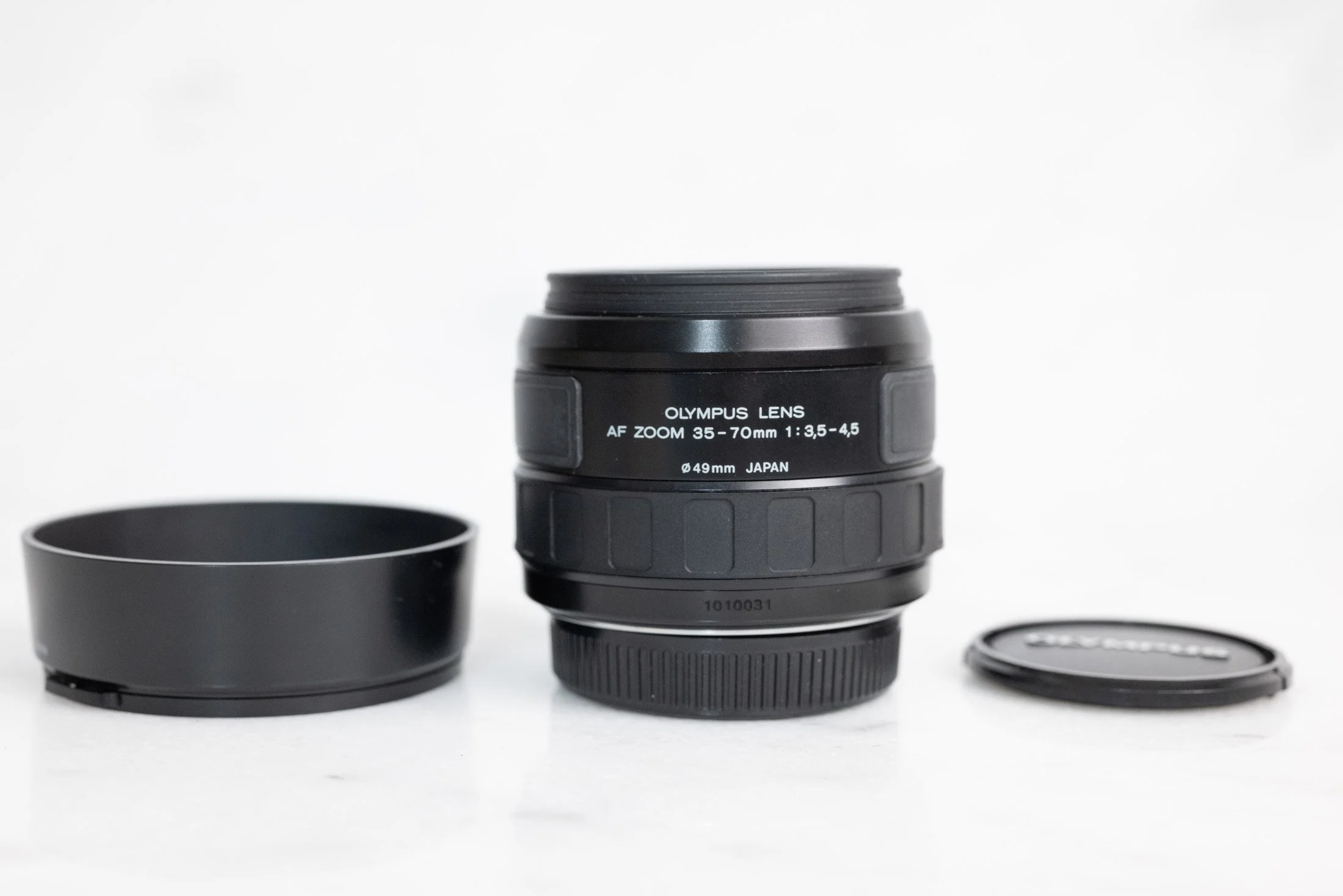 Olympus OM AF 35-70mm F/3.5-4.5 Metal Lens Mount Version Zoom Lens